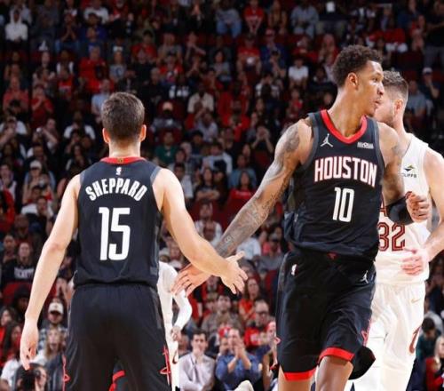 根伟谈中超,未夺冠,无悔付出,乐竞体育官网,APP下载,注册领彩金,官方网站,网站入口