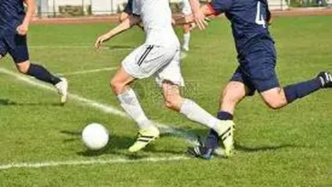 中国足球遭遇重大争议，上海媒体爆猛料，球迷担忧成真